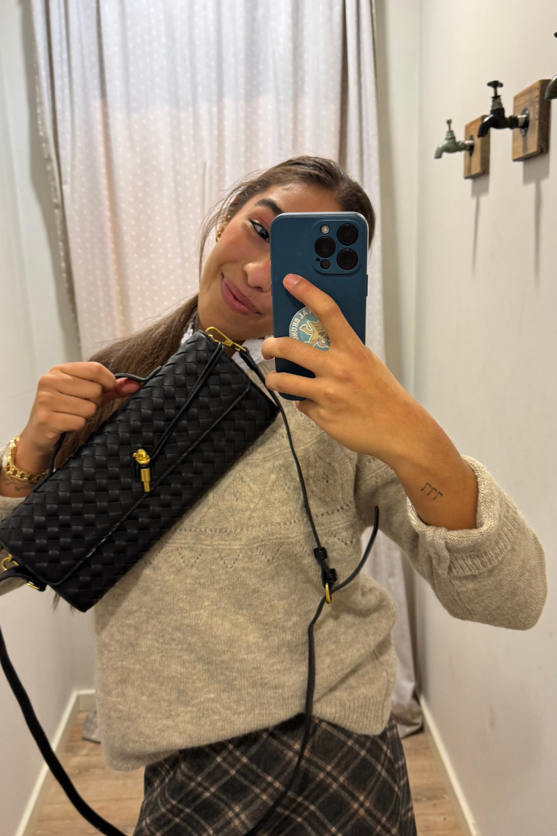 Bolso Baguetto Trenzado Negro