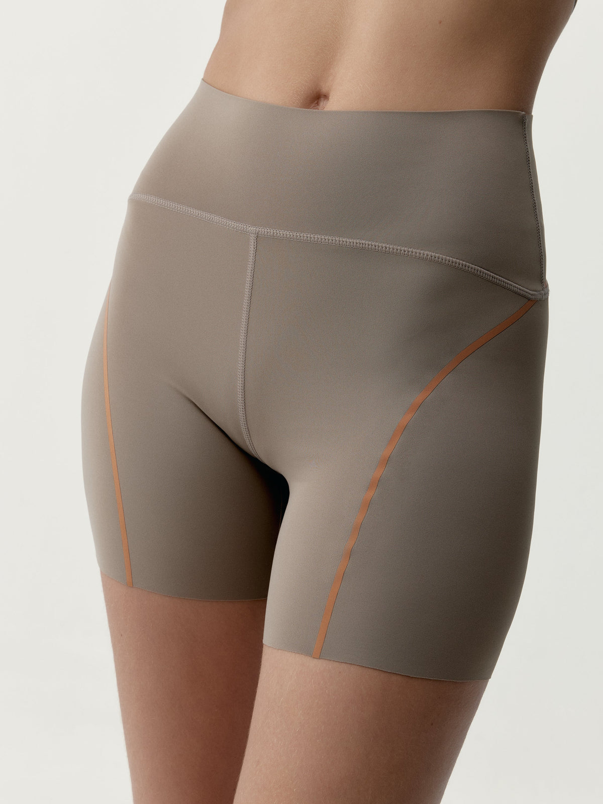Conjunto Brone Taupe