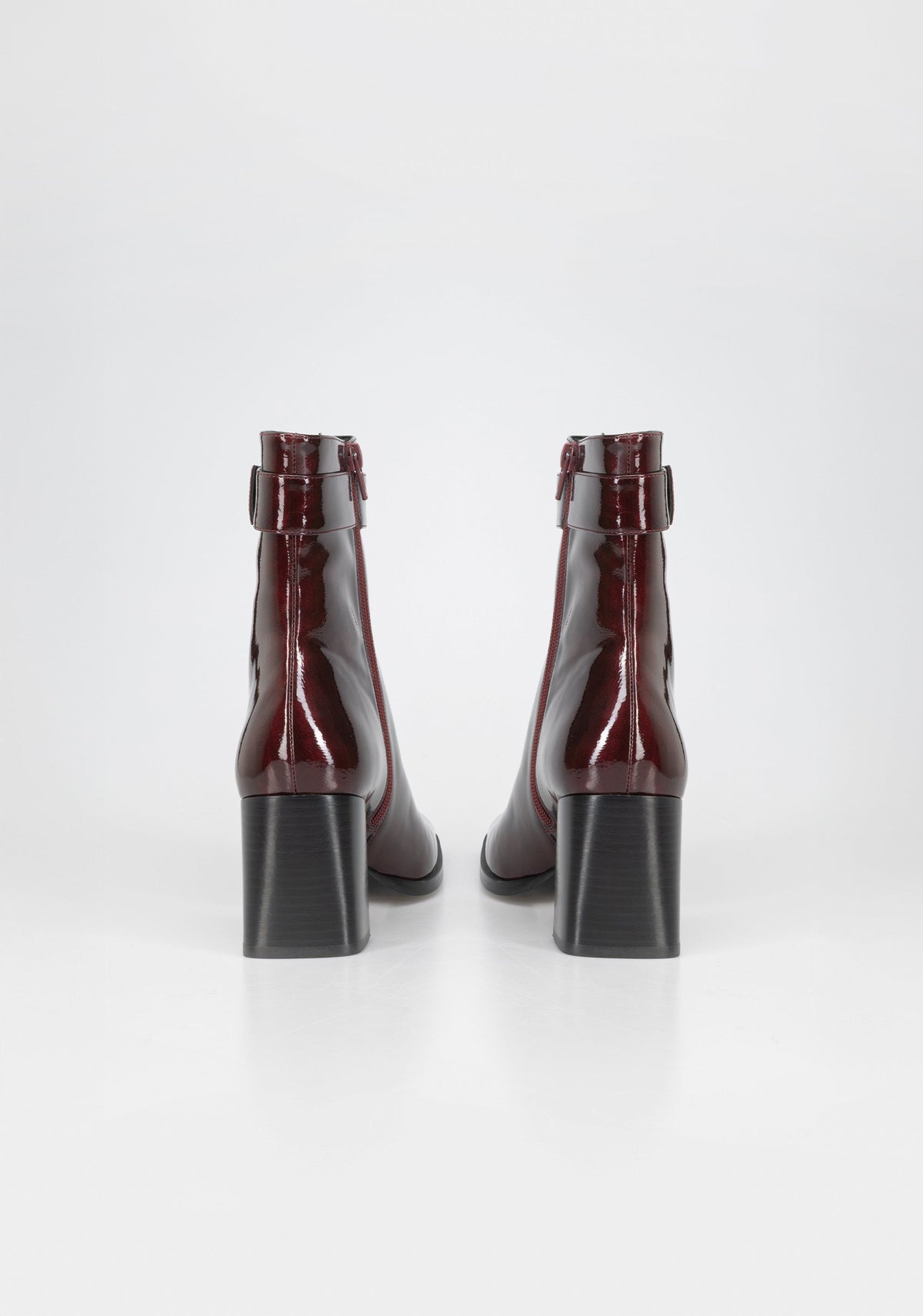 Glamorous Patent Leather Ankle Boots with Block Heel and Gold Detail