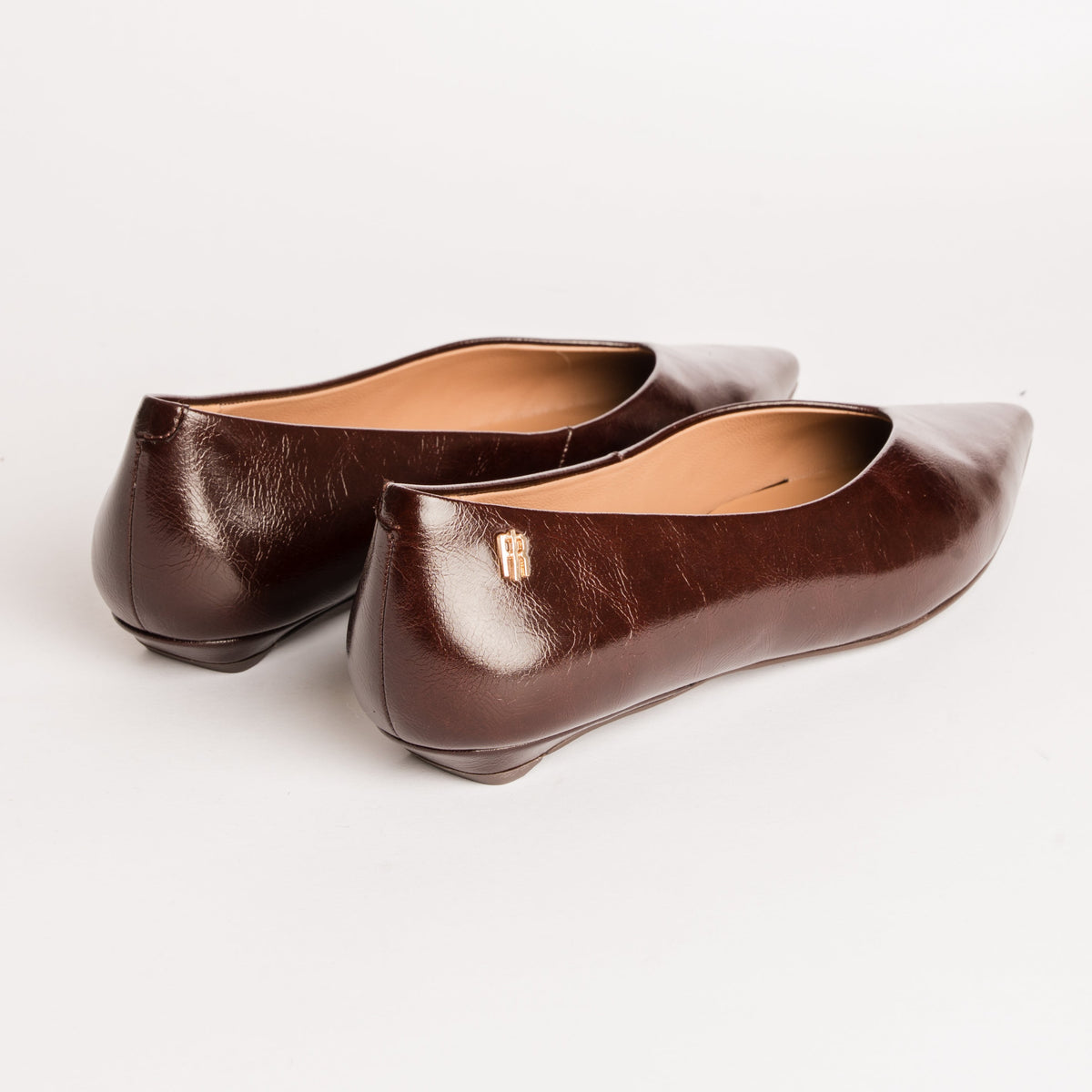 Pointy ballerina shoes