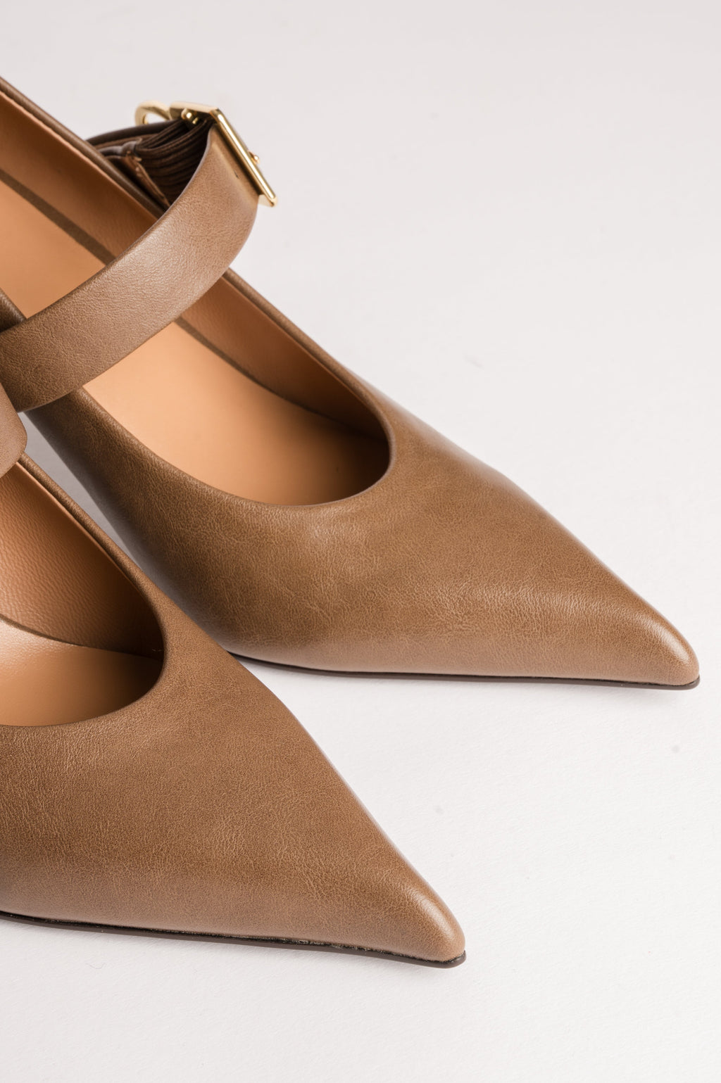 Belina | Zapatos de punta afilada