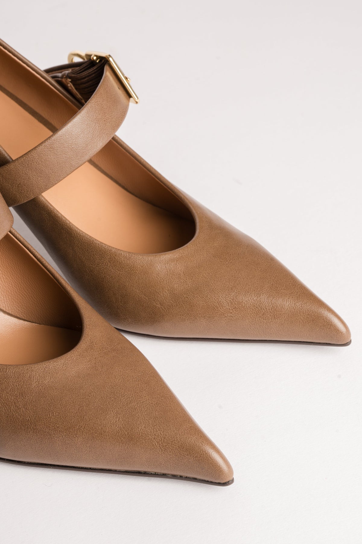 Belina | Zapatos de punta afilada