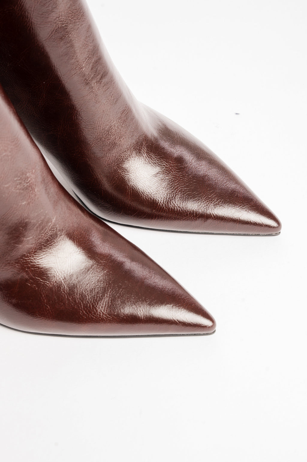 Belina | Botines de punta afilada