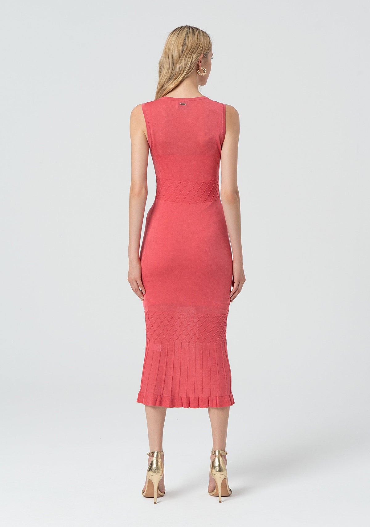Knitted dress slim fit middle length