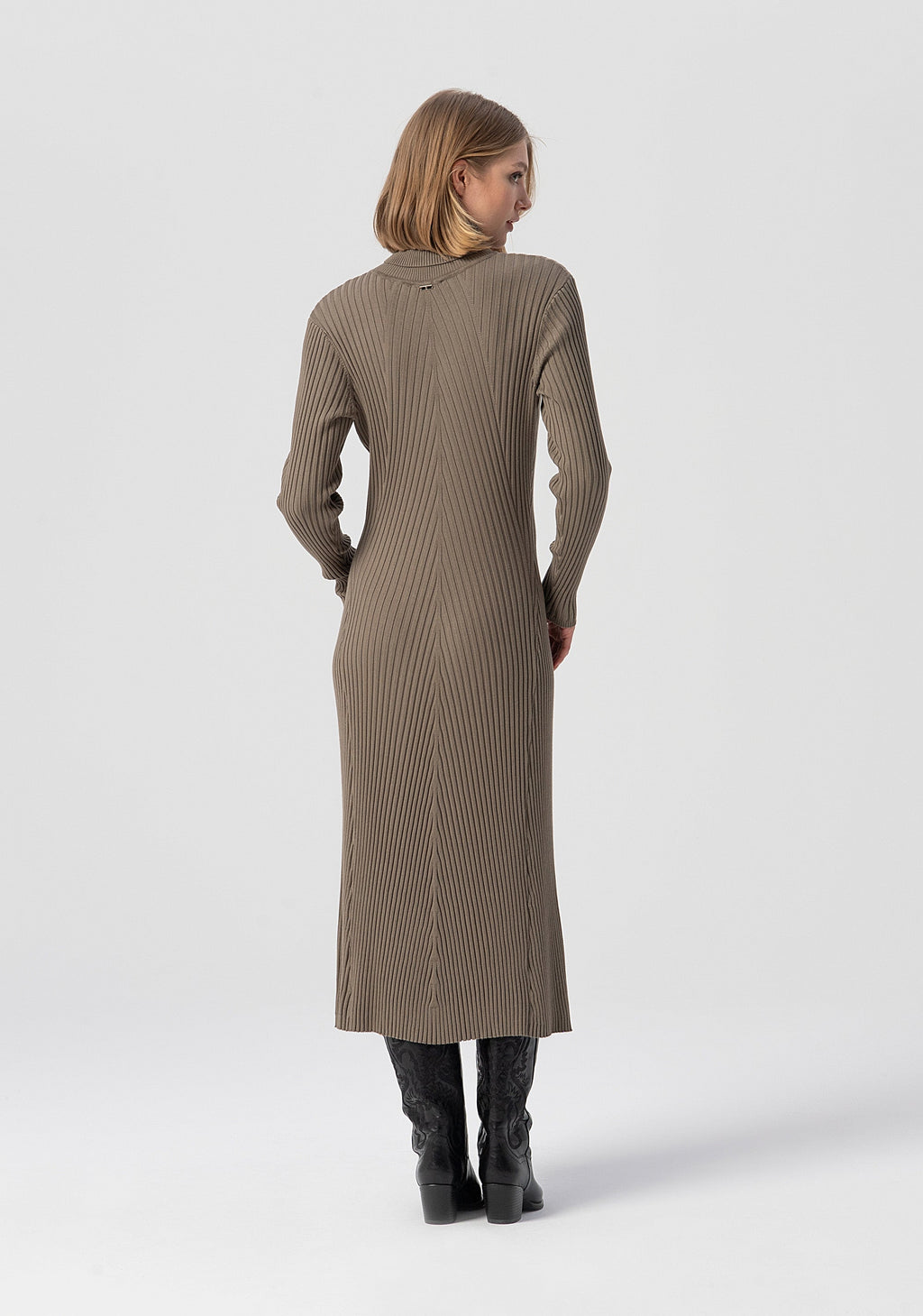 Katerine Exxi - Vestido