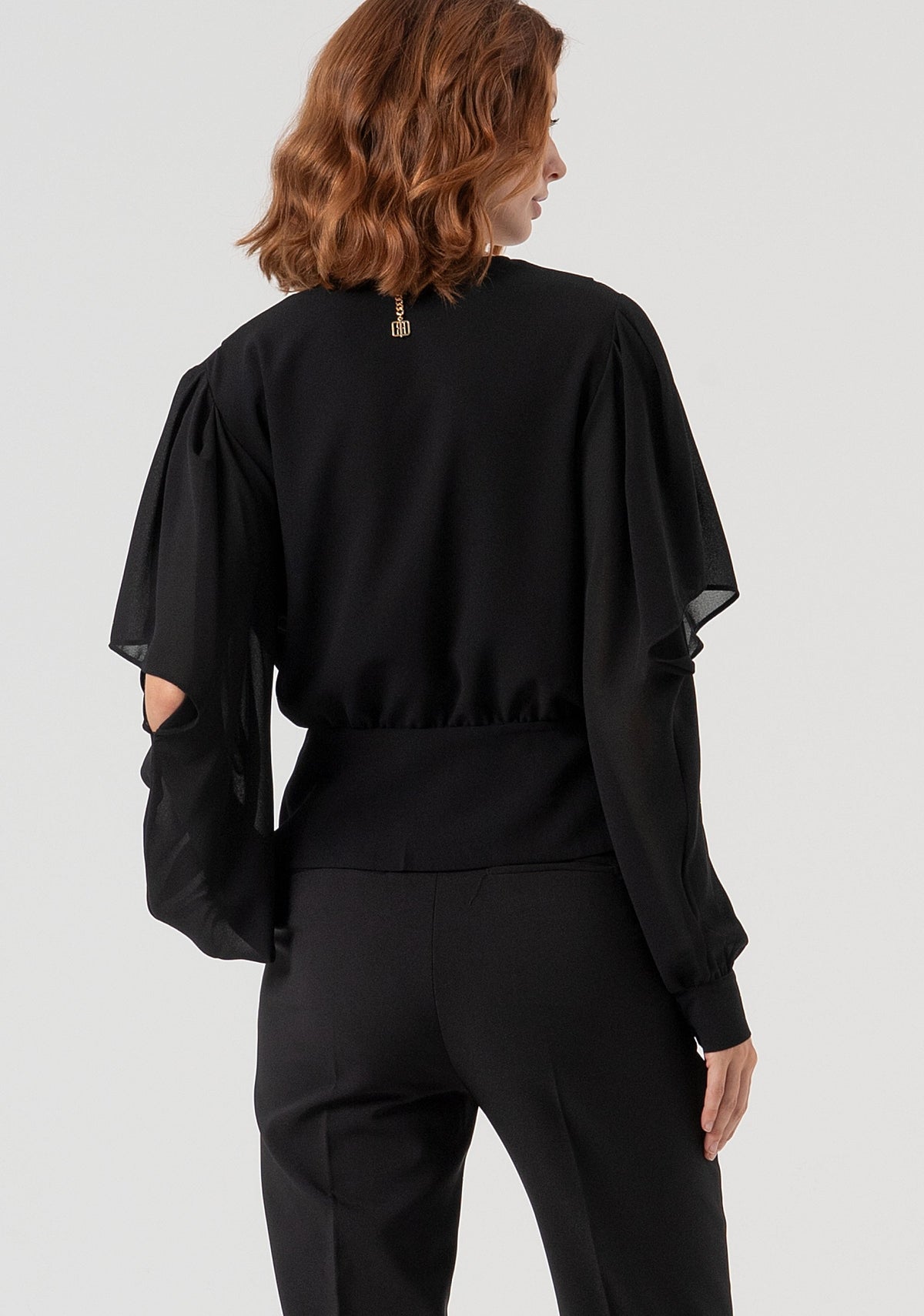 Emily | Blusa de corte recto confeccionada en georgette