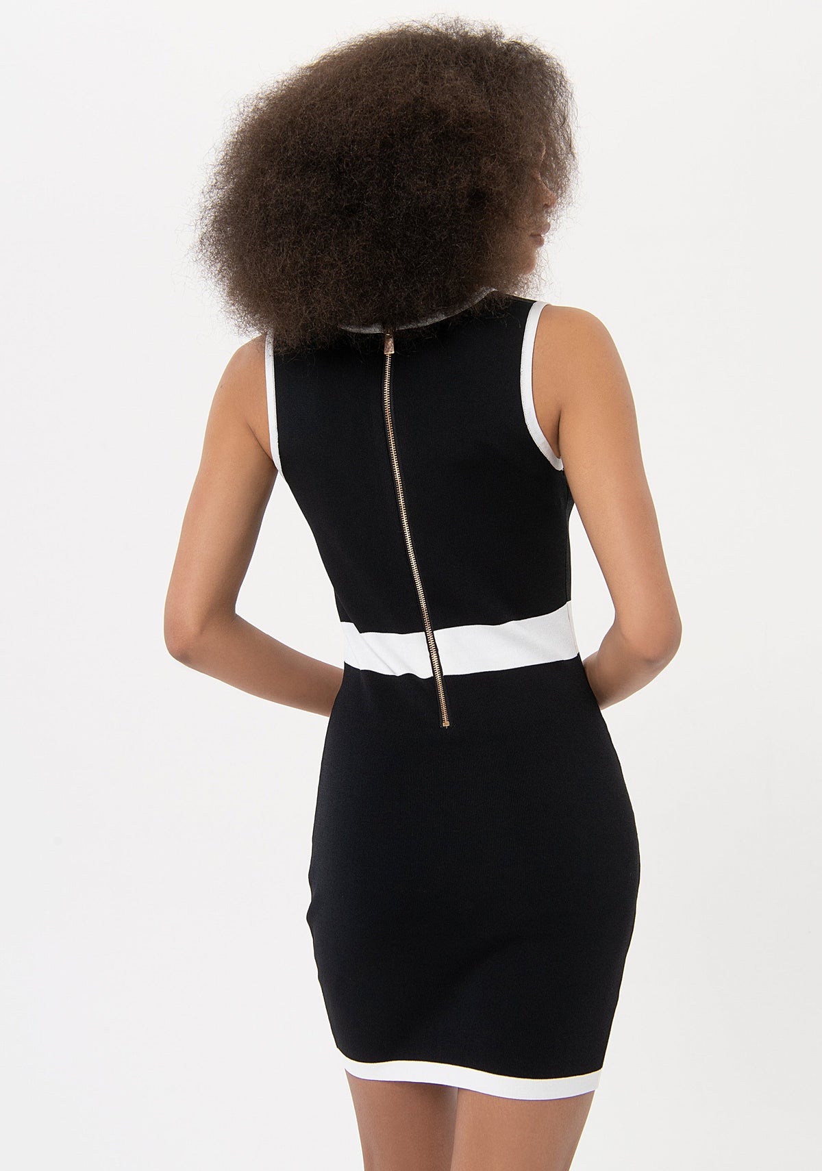Knitted mini dress slim fit with ribs