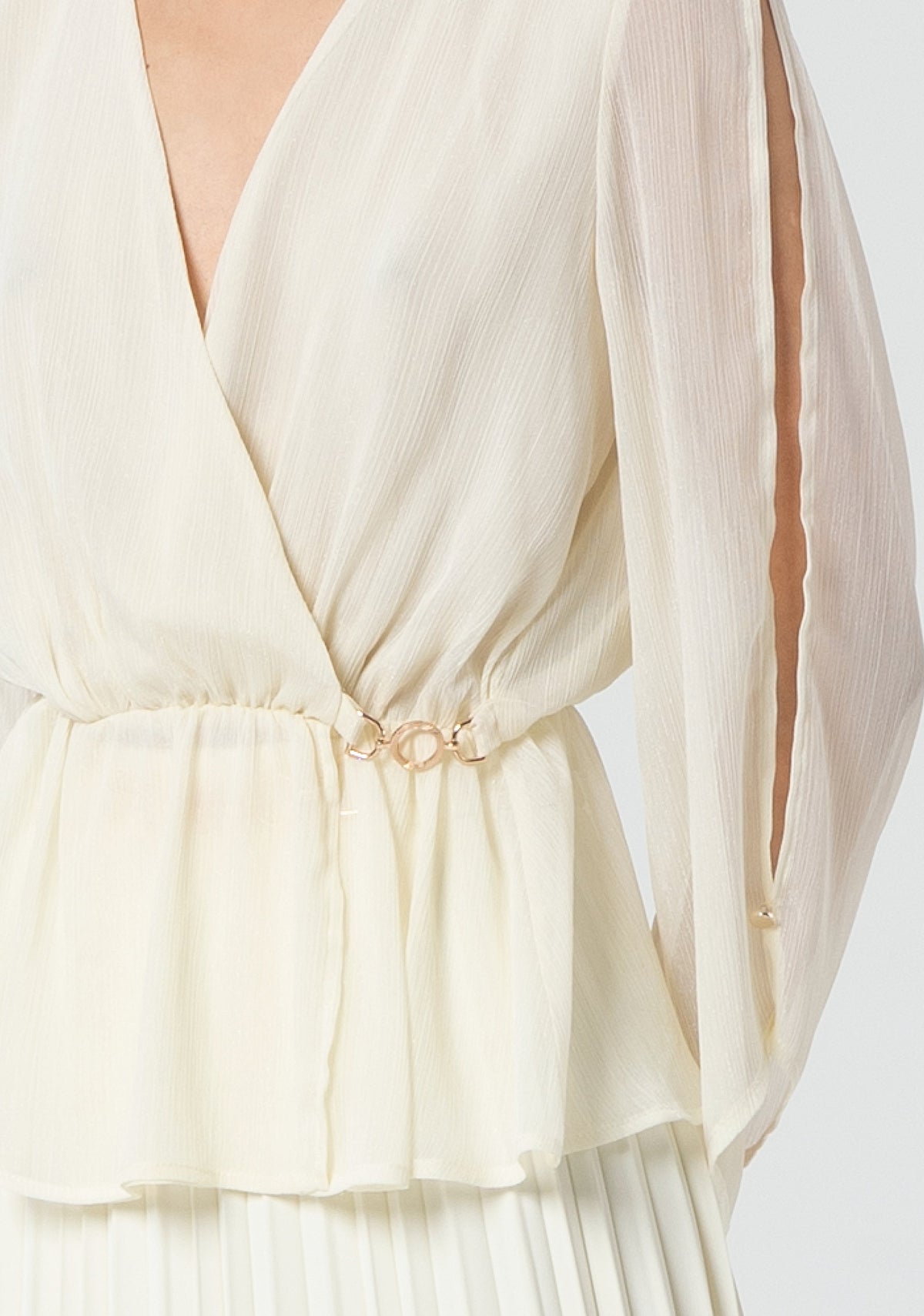 Blouse regular fit made in georgette with lurex
