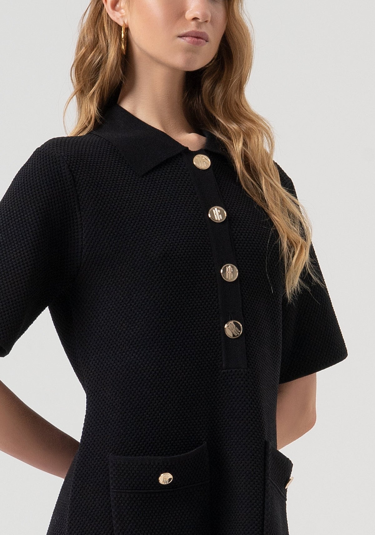 Mini knitted dress flared