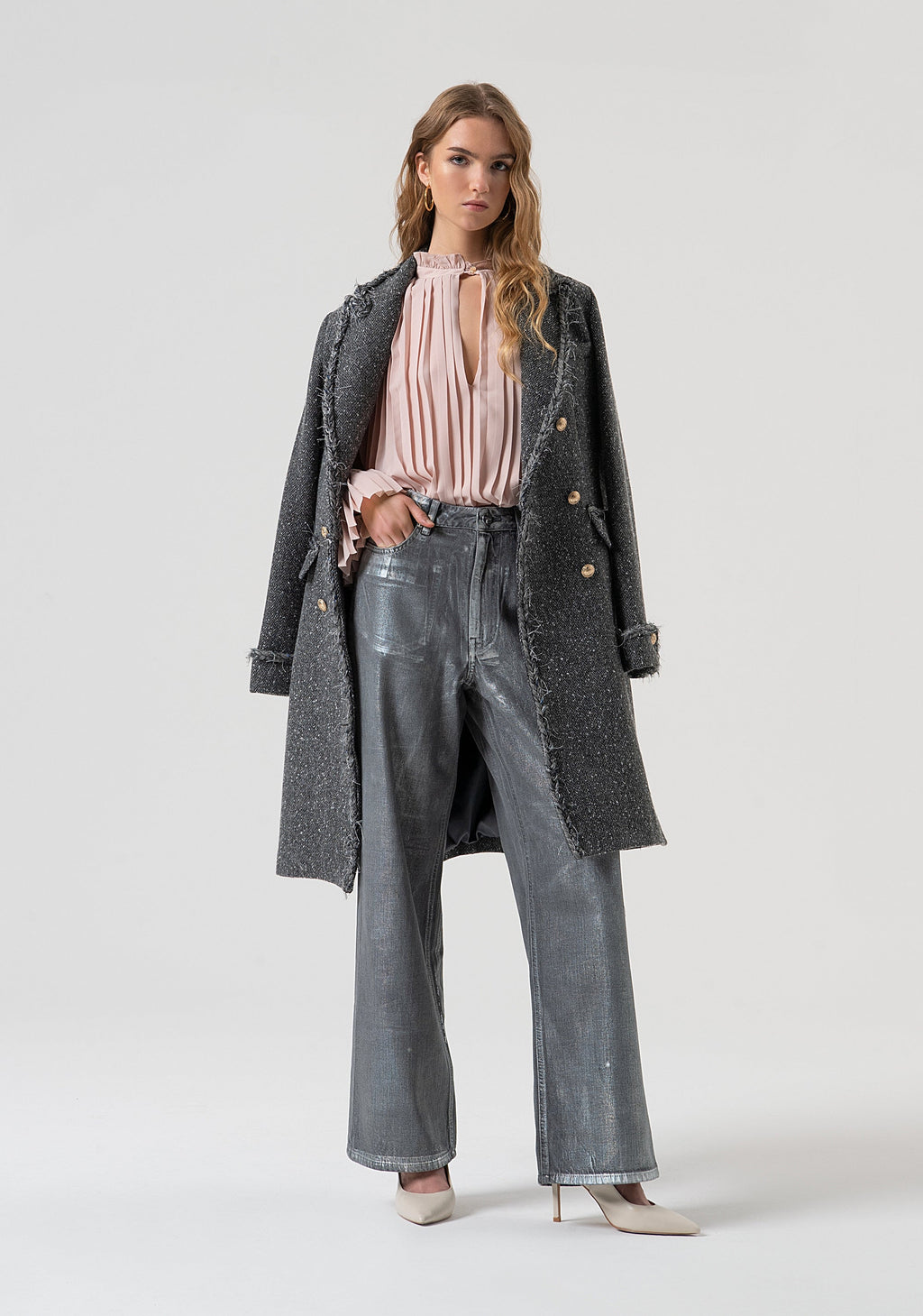 Zoe | Blusa de corte amplio confeccionada en tejido con efecto plisado