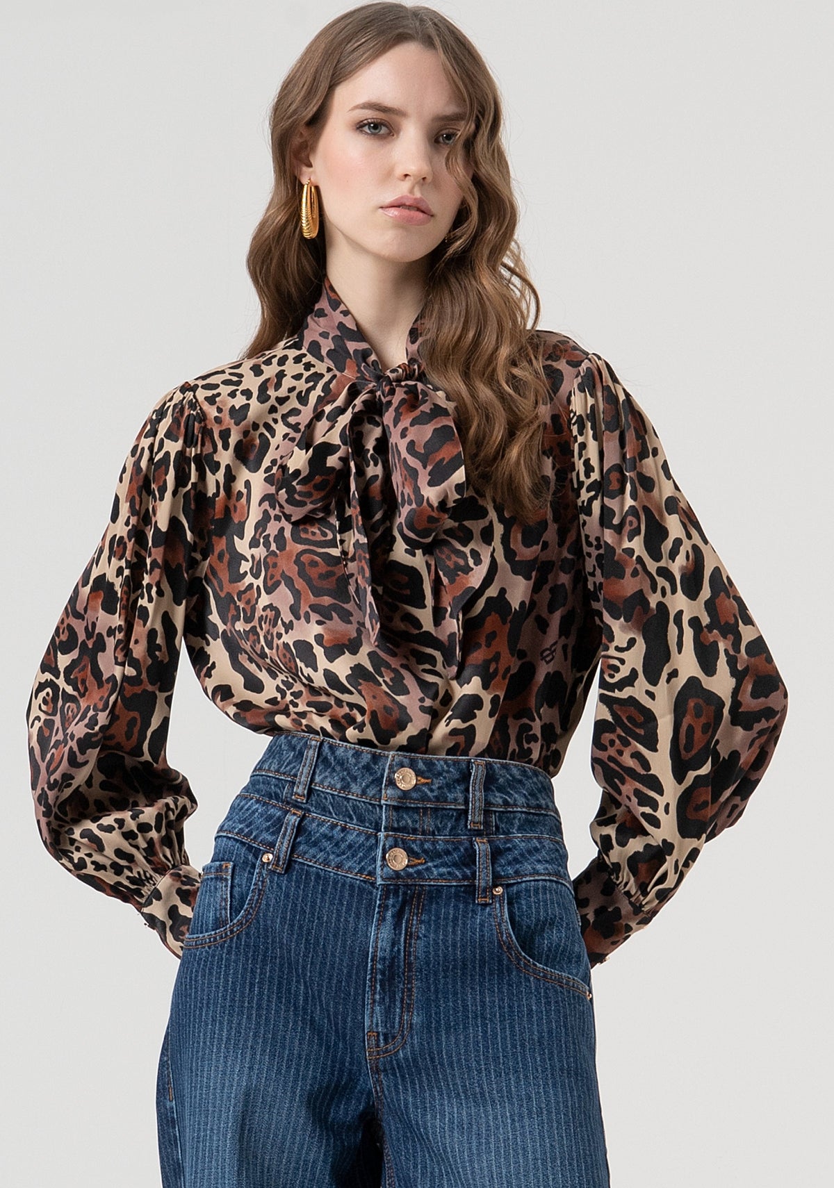 Amy | Blusa de corte recto con estampado animalista