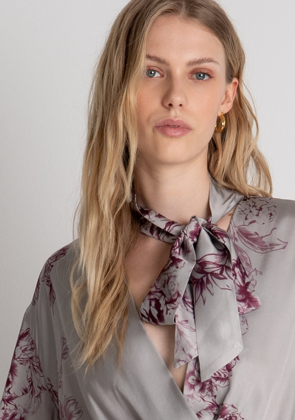 Estella | Blusa corta con estampado floral