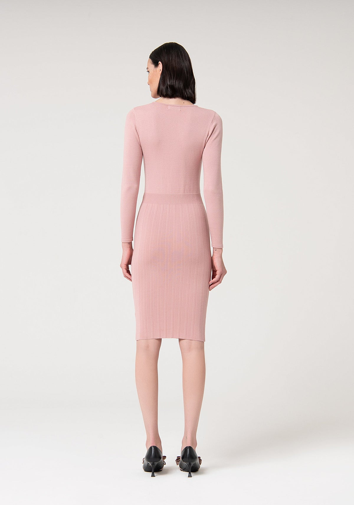Knitted dress slim fit middle length