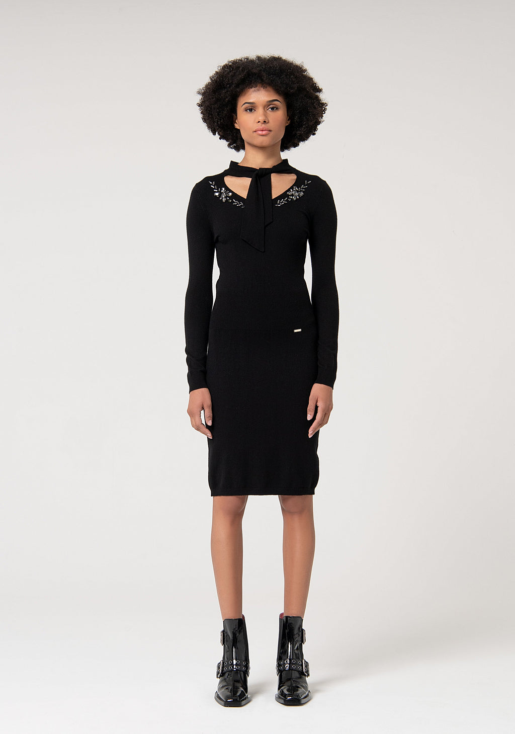 Knitted dress slim fit middle length