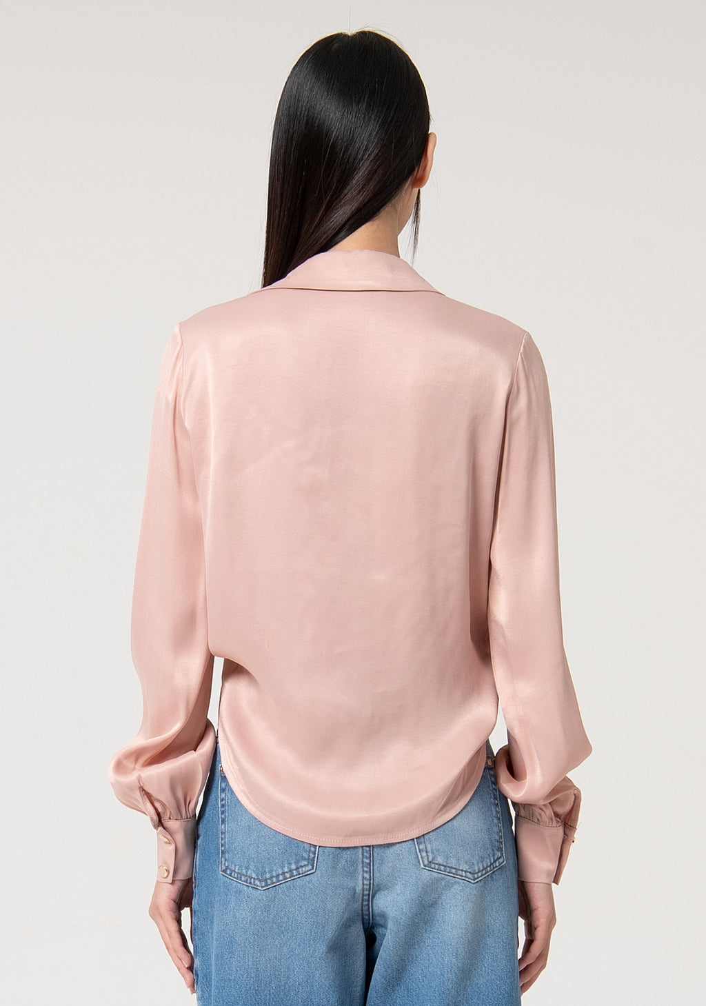Chloe | Blusa de corte recto confeccionada en viscosa