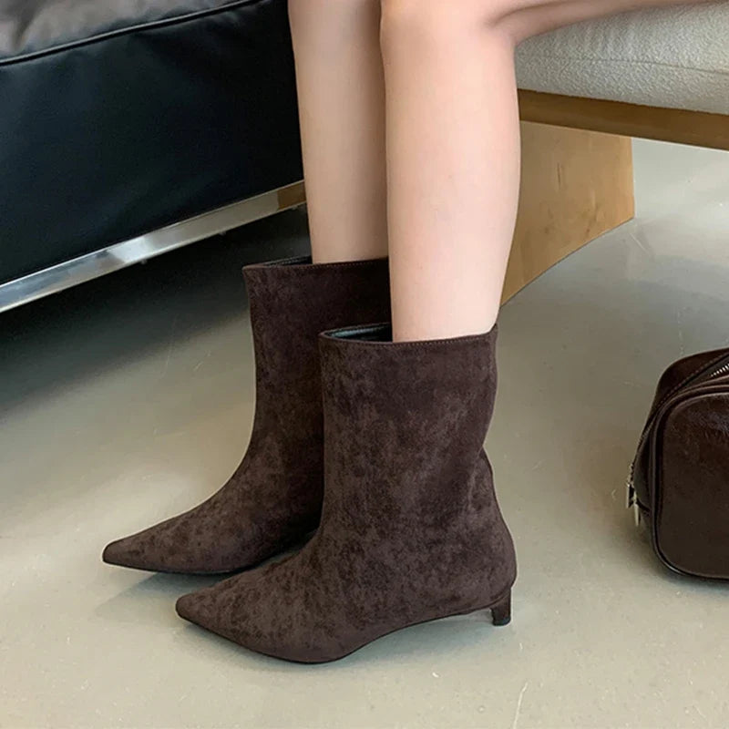 Botas Valentina de punta afilada
