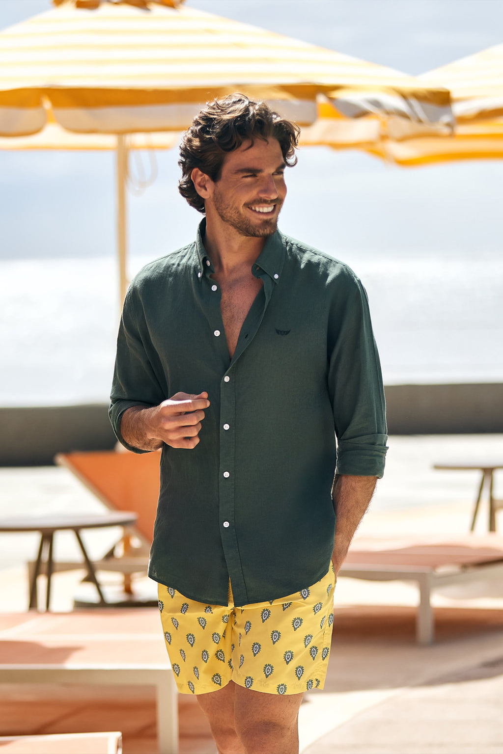 Álvaro Camisa Corte regular Verde Lisa