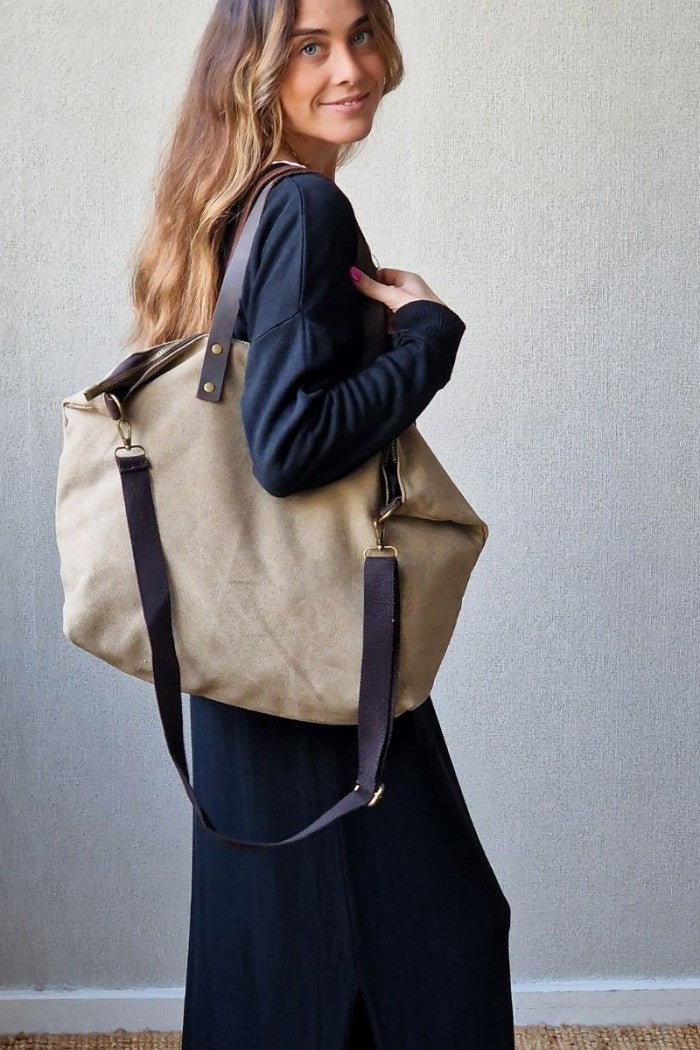 Bolso Oversize Loveta topo