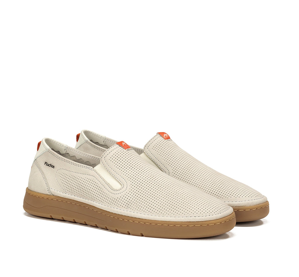 LEONARDO Zapatillas sin cordones color topo