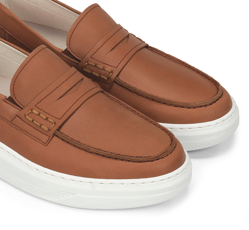 BOSTONELLE  Mocasín marrón