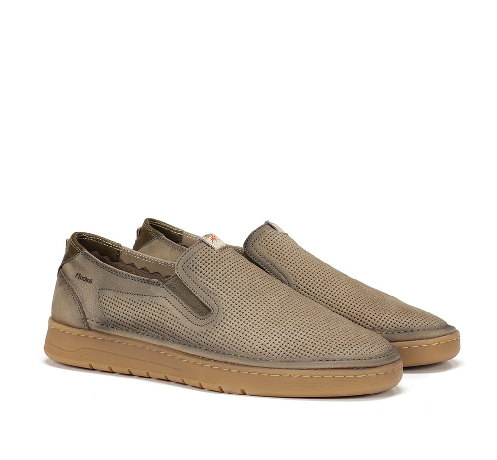 LEONARDO Zapatillas sin cordones color topo