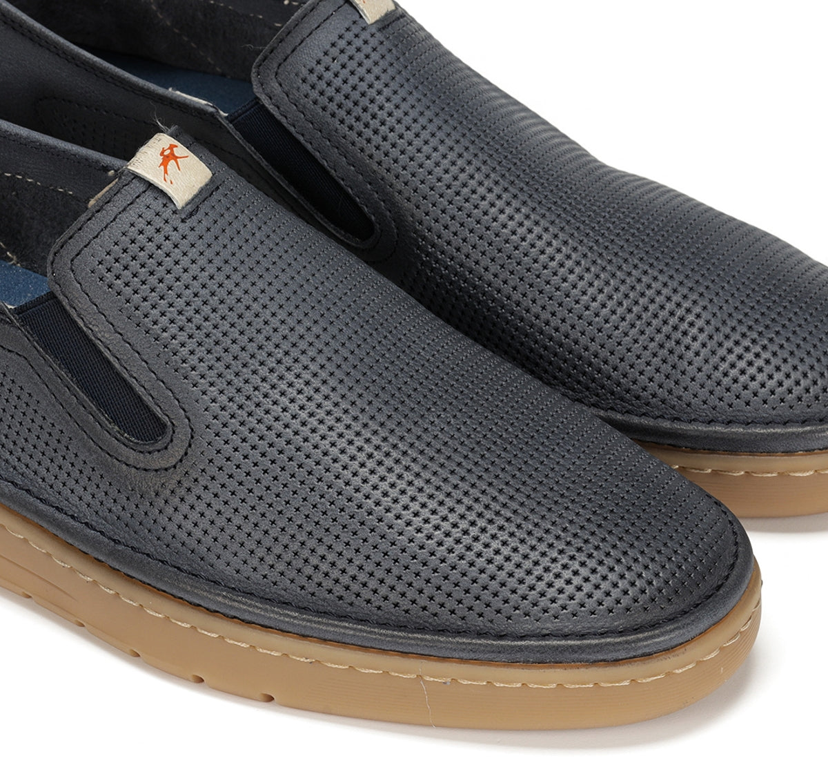 LEONARDO Zapatillas sin cordones color topo